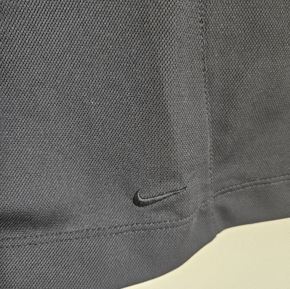 Black Nike golf polo dri  fit size M - Picture 3 of 6